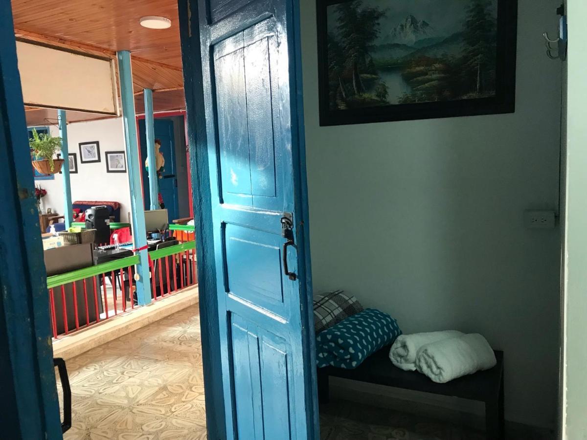 Hostal Maderos Santa Rosa De Cabal Kültér fotó