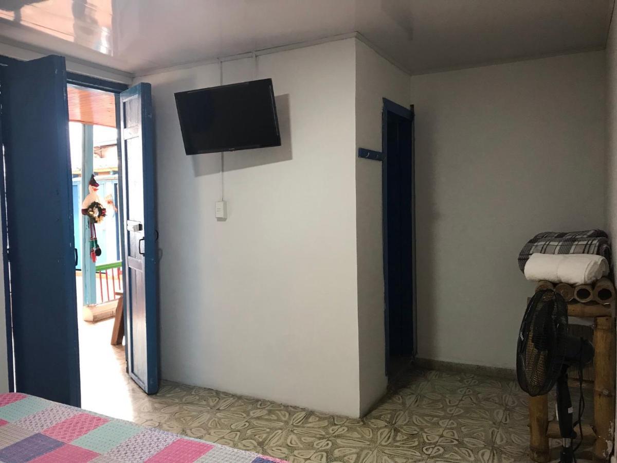 Hostal Maderos Santa Rosa De Cabal Kültér fotó