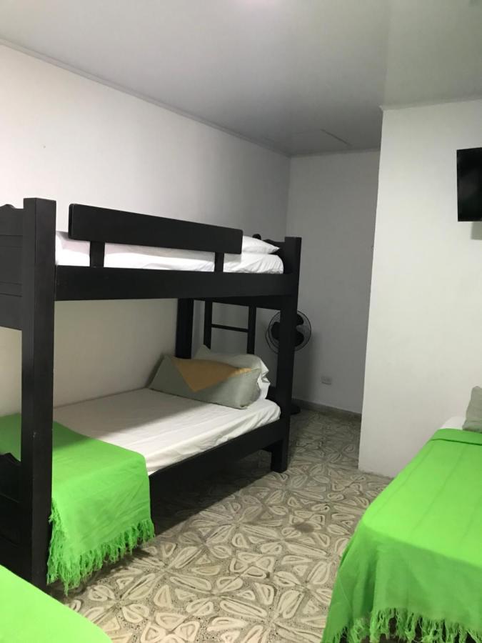 Hostal Maderos Santa Rosa De Cabal Kültér fotó