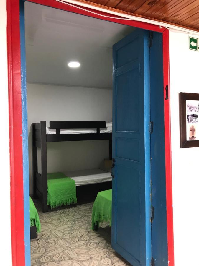 Hostal Maderos Santa Rosa De Cabal Kültér fotó